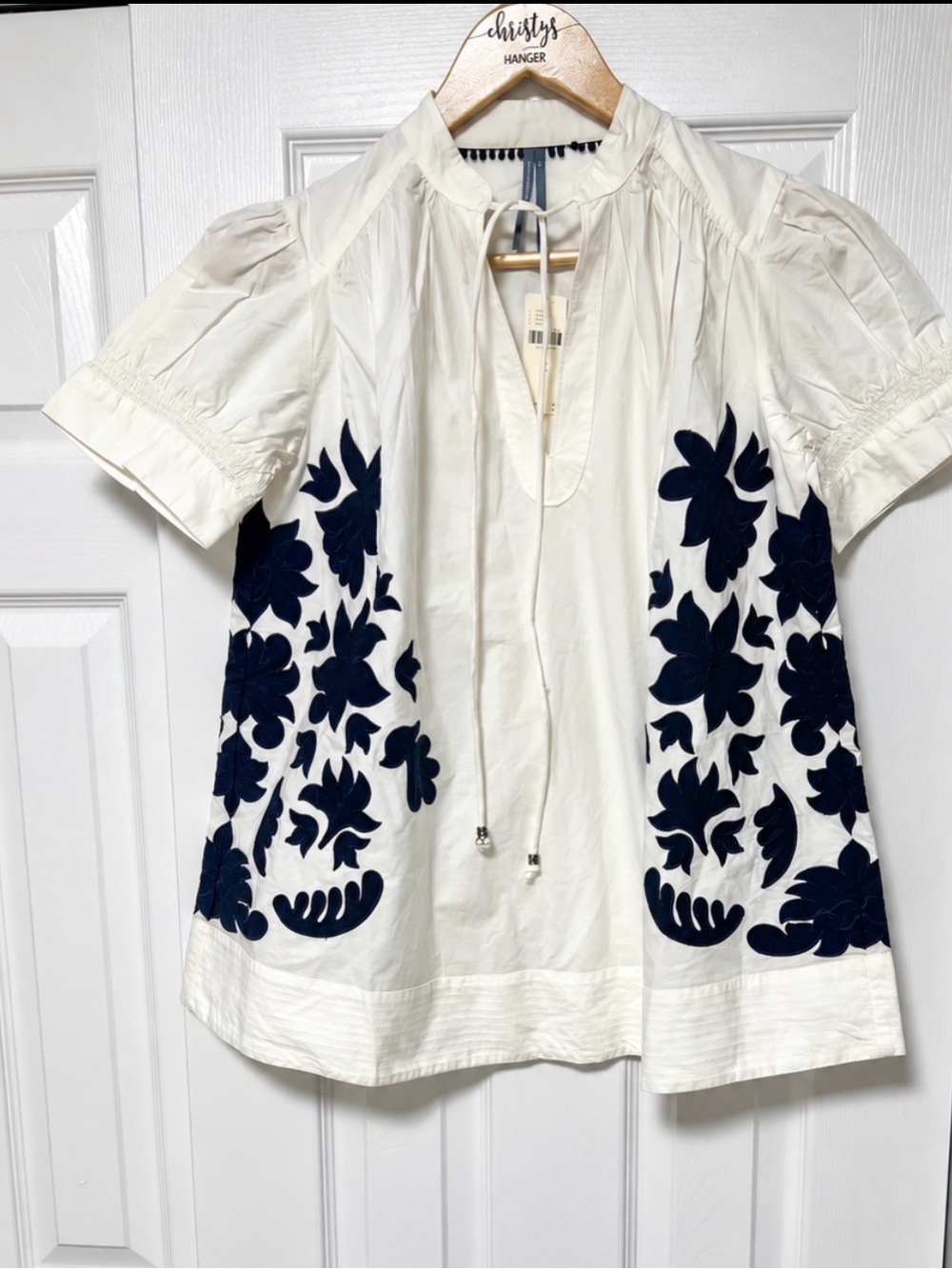 Anthropologie White & Black Floral Embroidered Blouse Top Size XS NWT